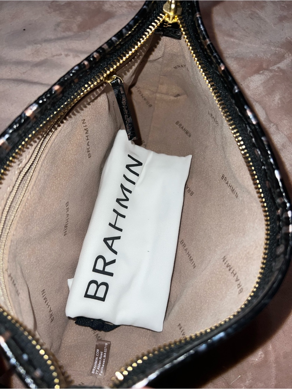 Authentic Brahmin NWT dark blue Croc-Embossed Wristlet Clutch - Picture 5 of 8